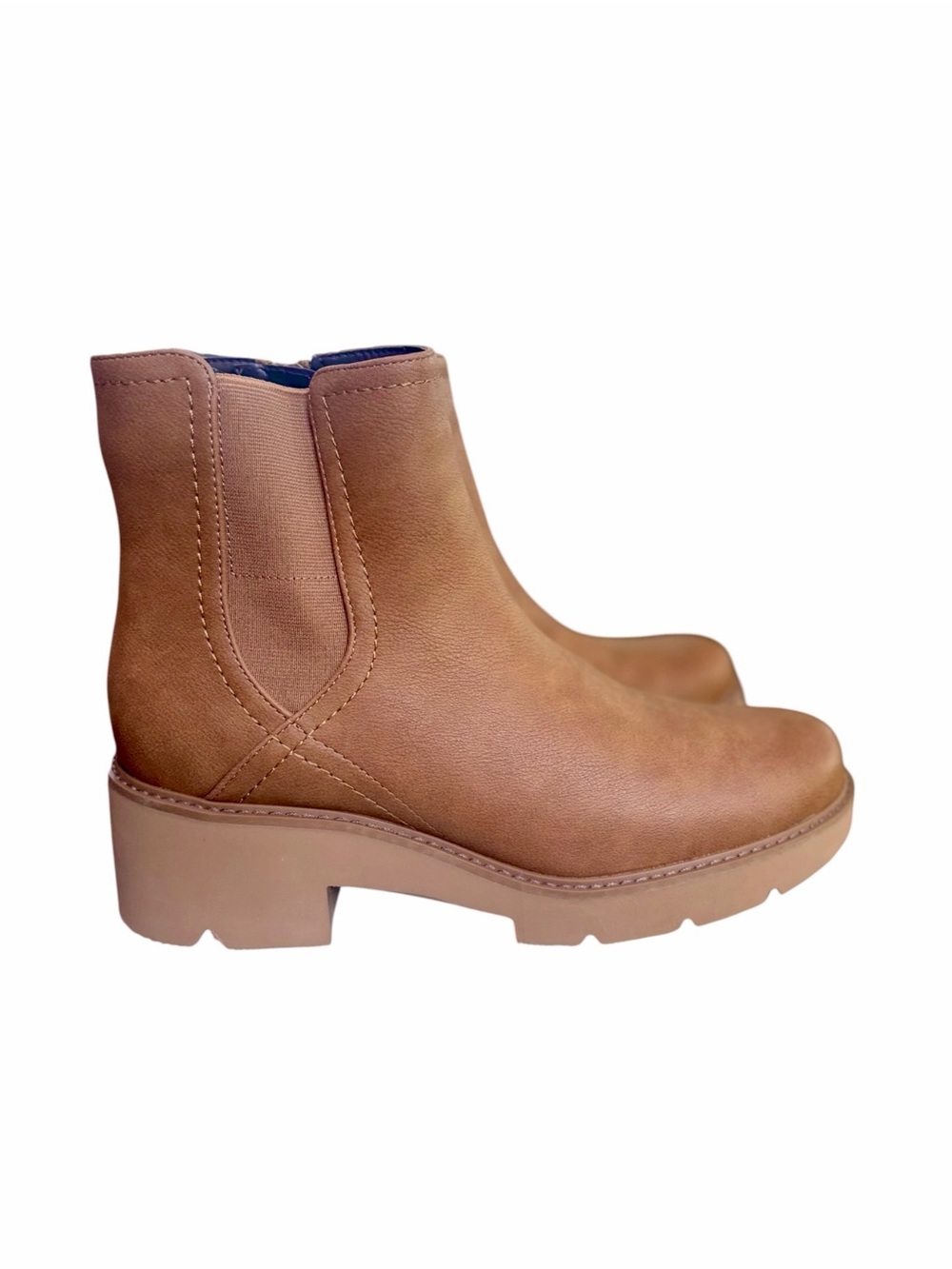 Naturalizer – Cade Lug Sole Chelsea Ankle Boots – Chestnut Brown – Sz. 8